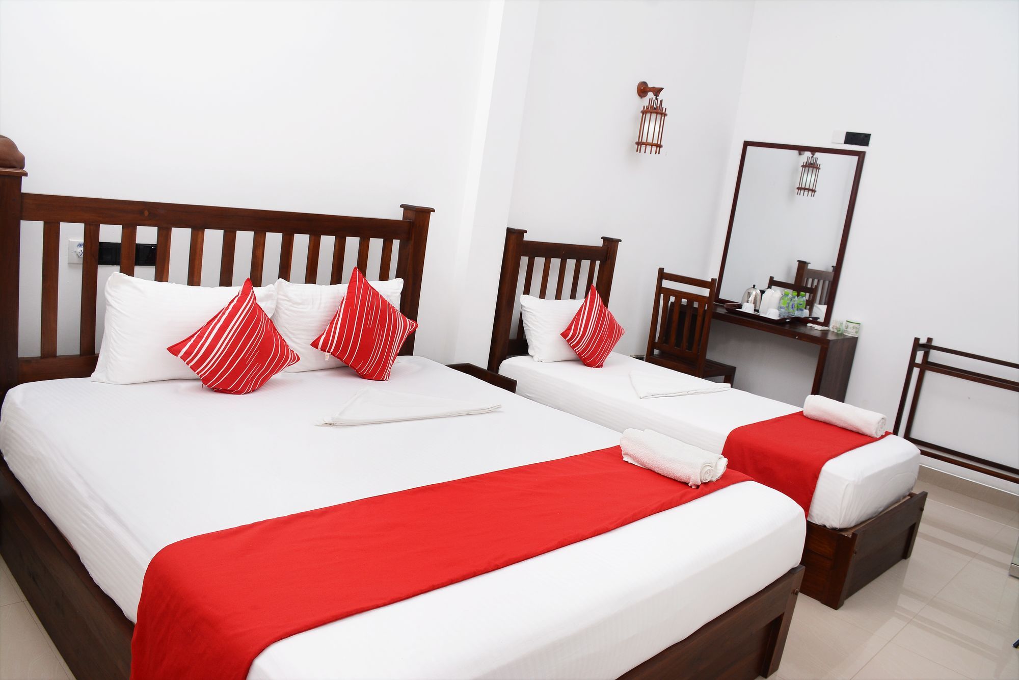 טנגלה Sea View Tourist Inn מראה חיצוני תמונה